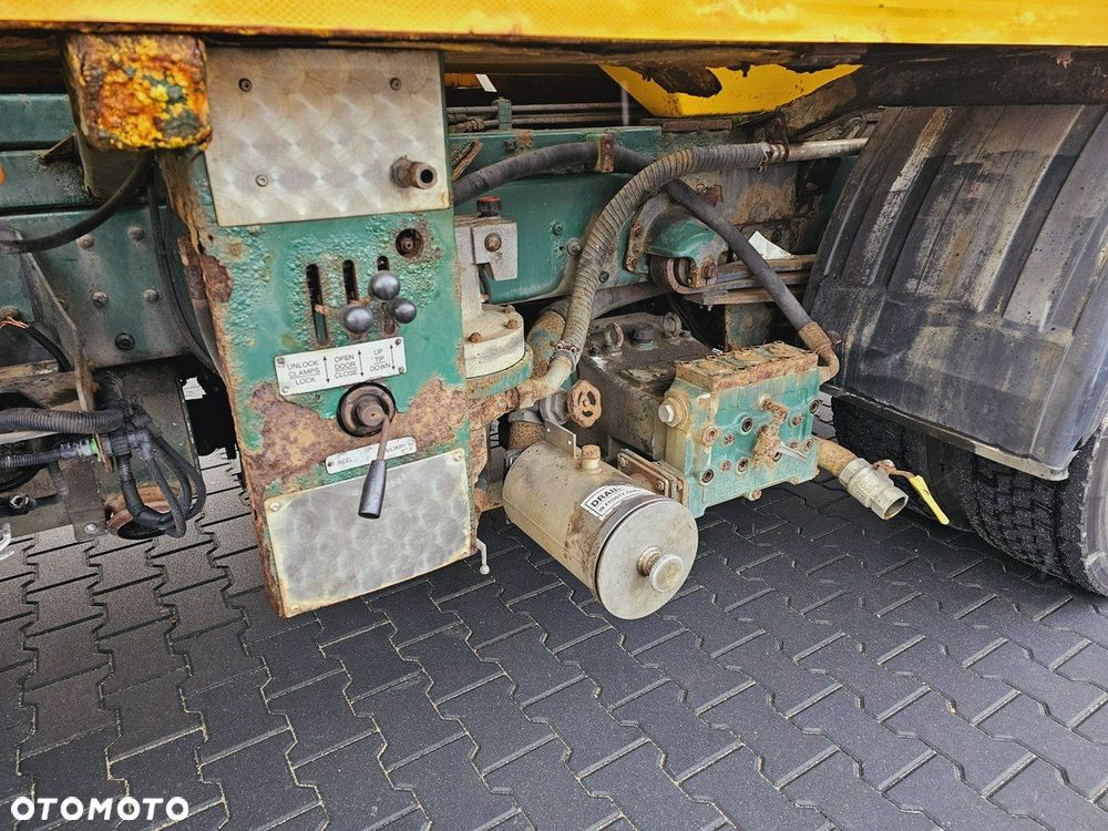 Volvo FULLER TANKERS 2008 WUKO do zbierania odpadów płynnych - 12