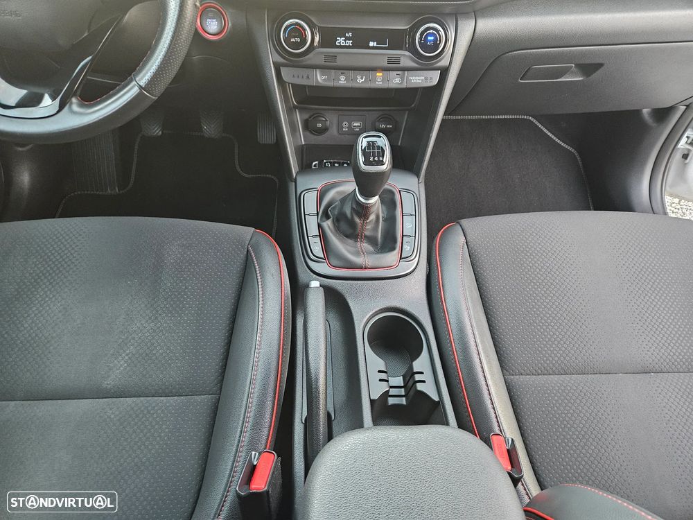 Hyundai Kauai 1.0 T-GDi Premium Pele/Tec.Vermelho - 23