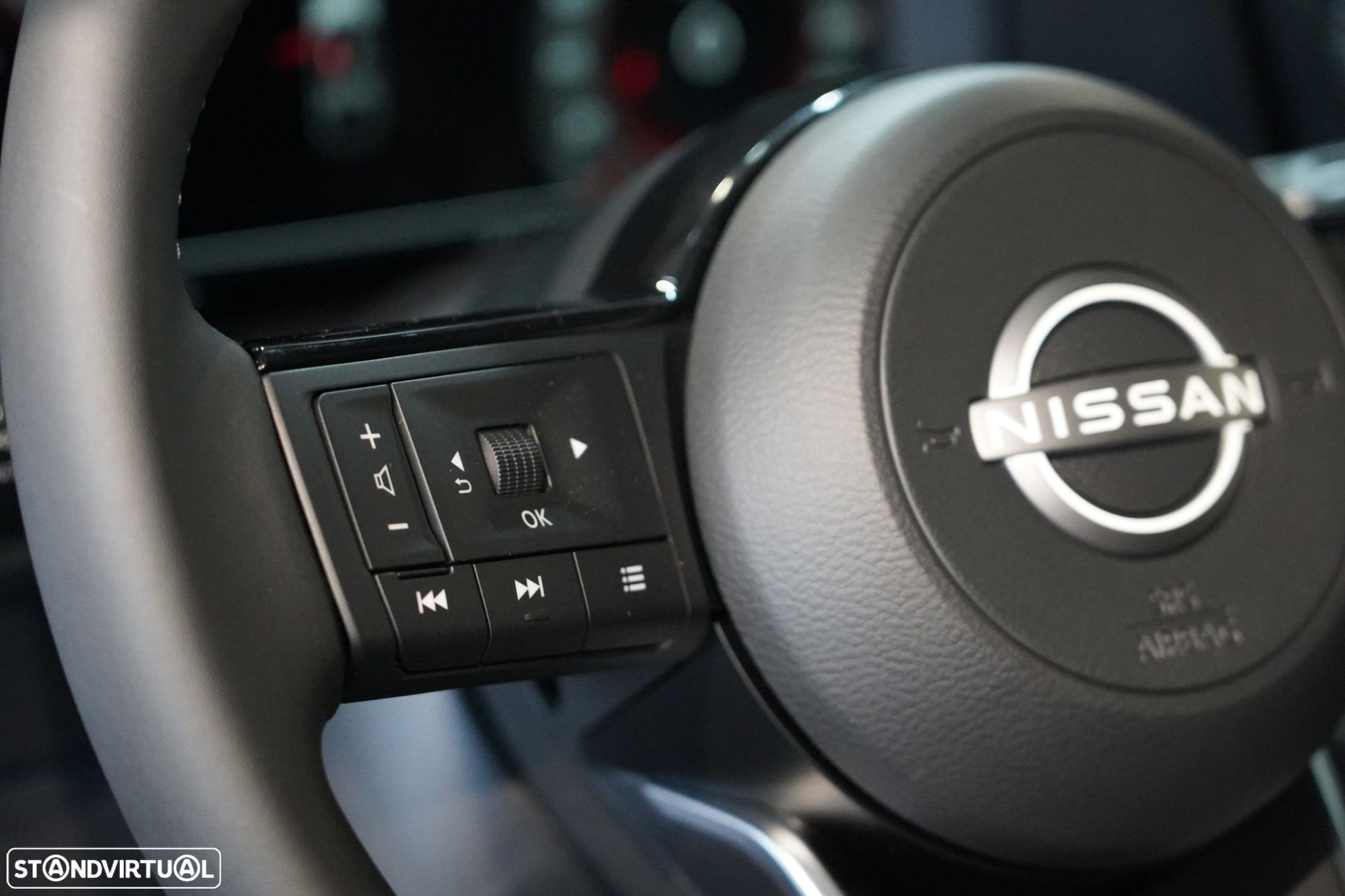 Nissan Qashqai 1.3 DIG-T N-Connecta LED+TT+SKY - 9