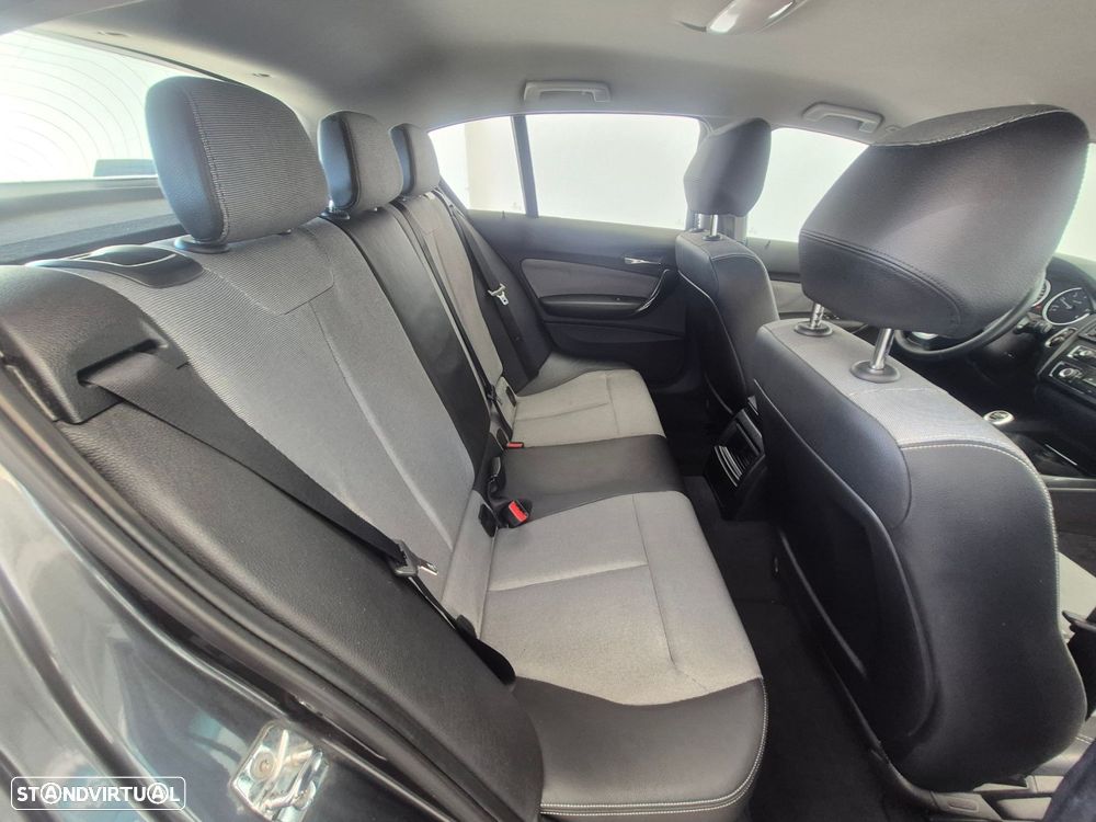 BMW 116 d EDynamics Line Urban - 24