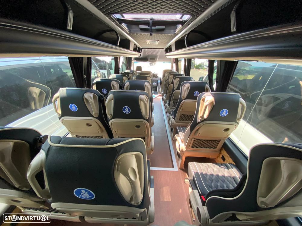 Mercedes Benz Sprinter 519 - 6