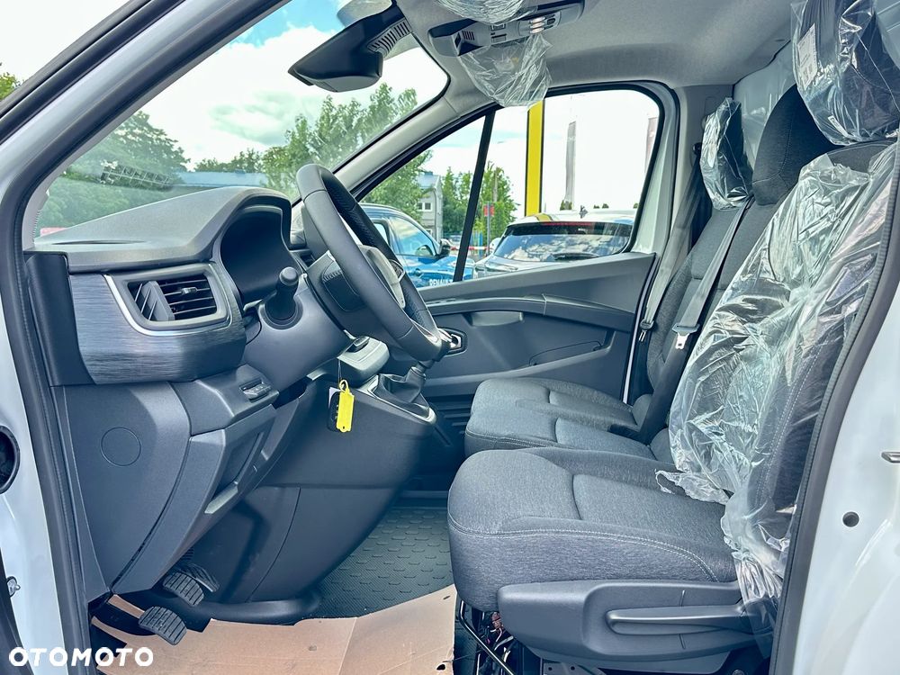 Renault Trafic - 18