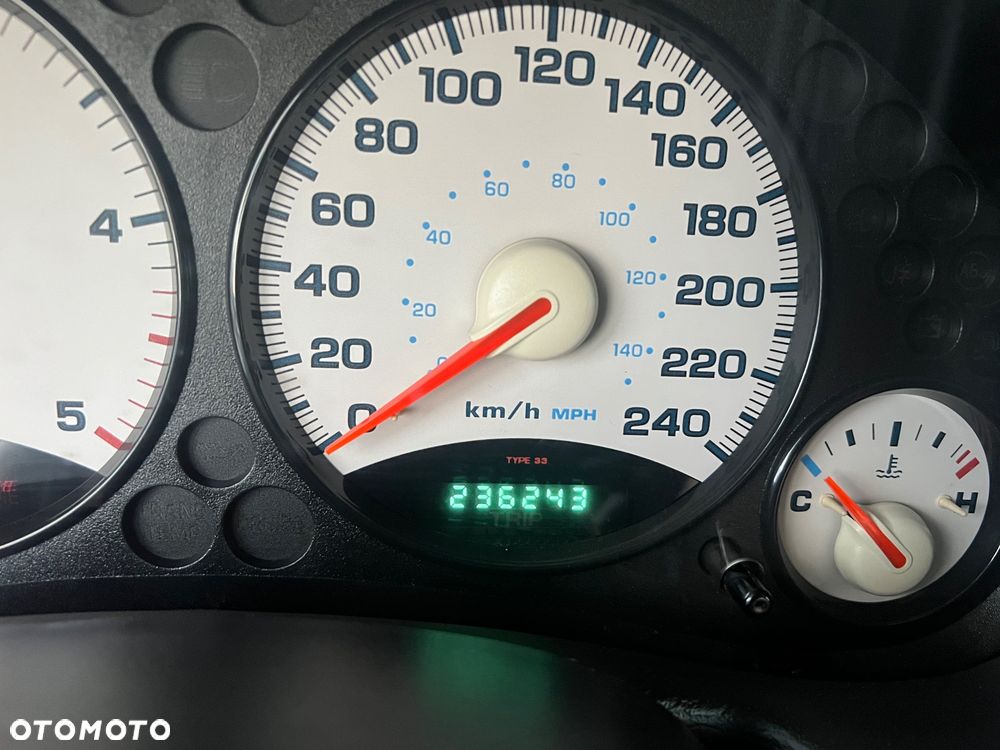 Jeep Cherokee 2.5L CRD Limited - 13