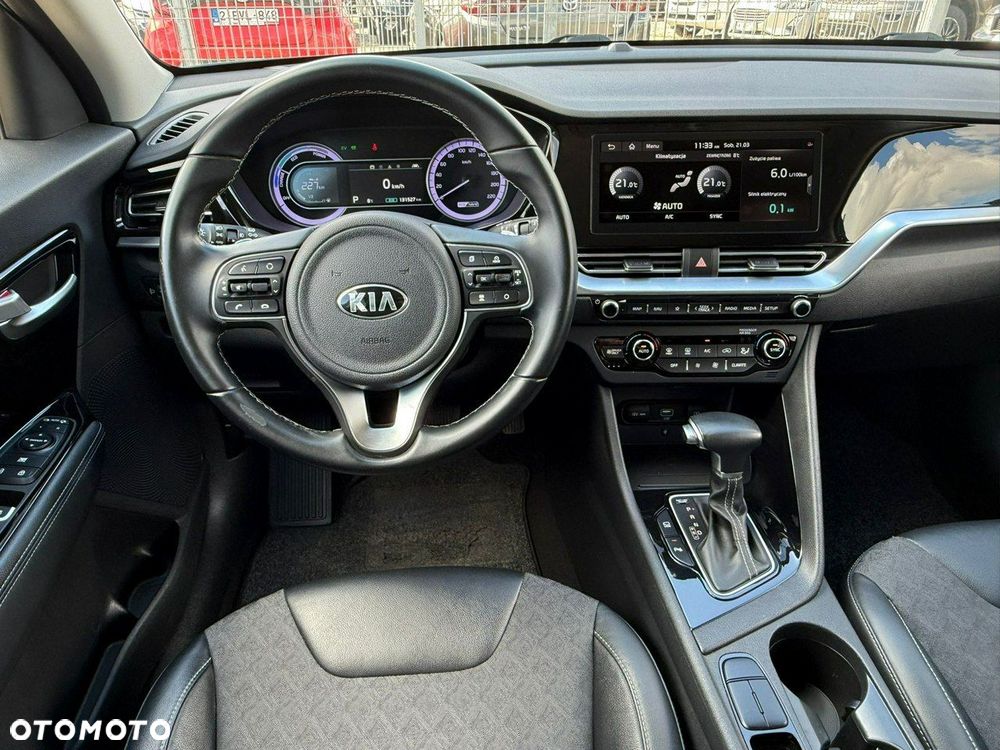 Kia Niro 1.6 GDI Hybrid M - 35