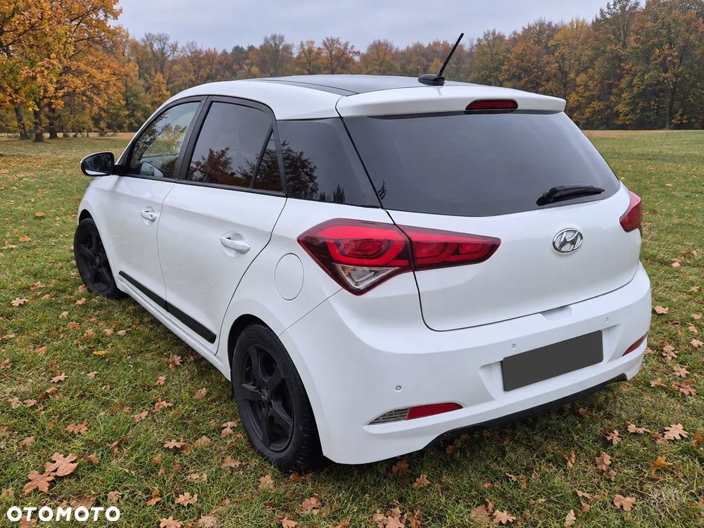 Hyundai I20 2015 photo 4