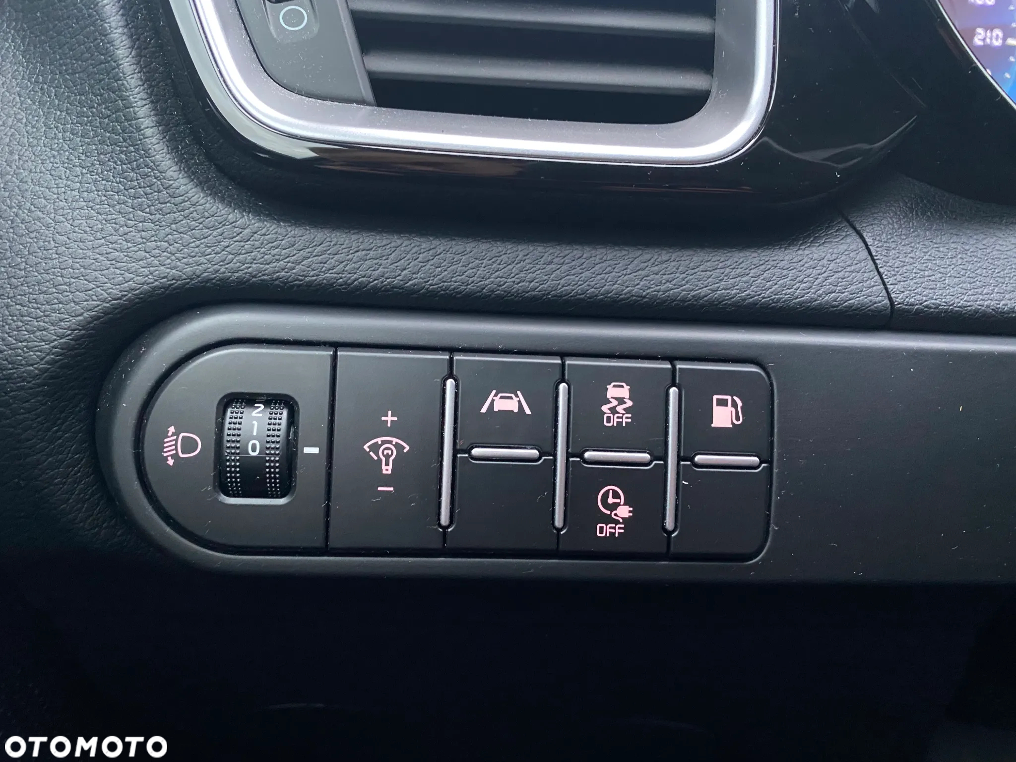 Kia XCeed 1.6 GDI PHEV L Business Line DCT - 13