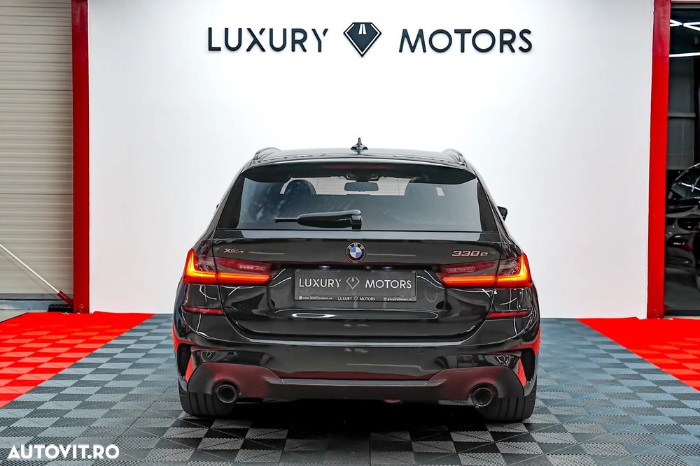BMW Seria 3 330e xDrive Aut. M Sport - 9