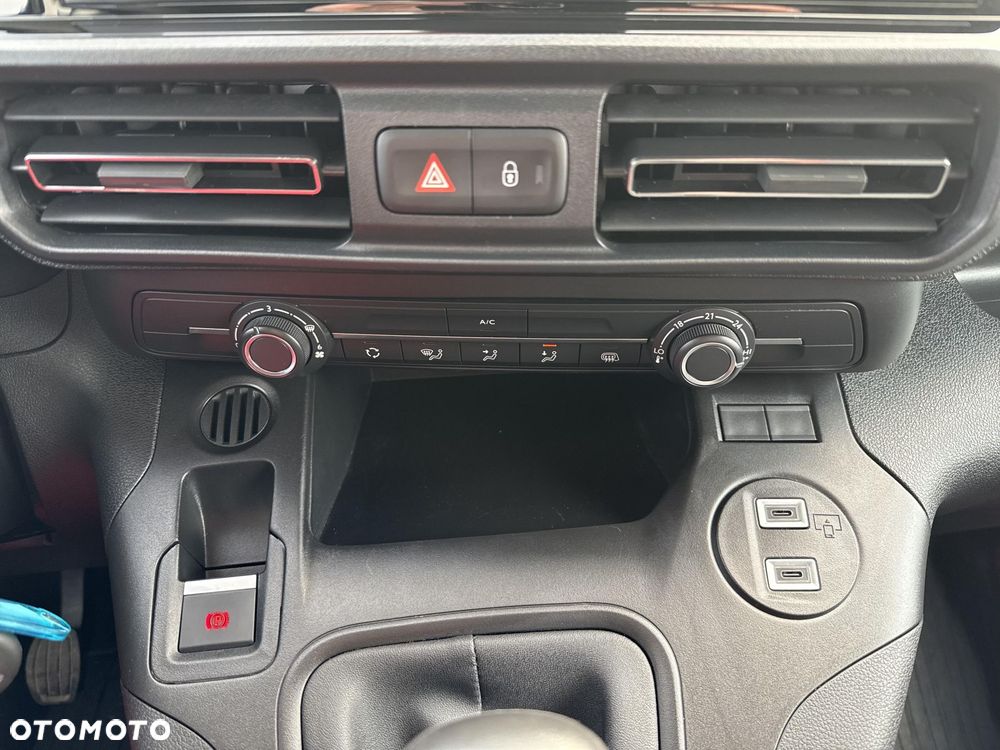 Toyota PROACE CITY - 17