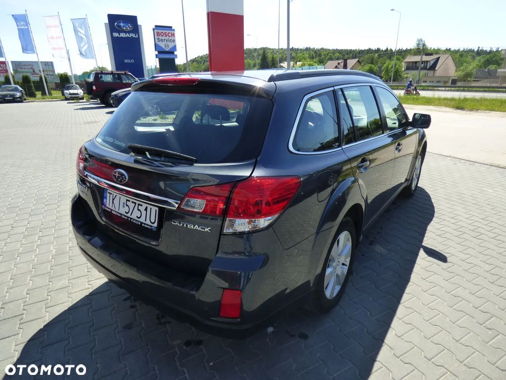 Subaru Outback 2.5i Lineartronic Active - 8
