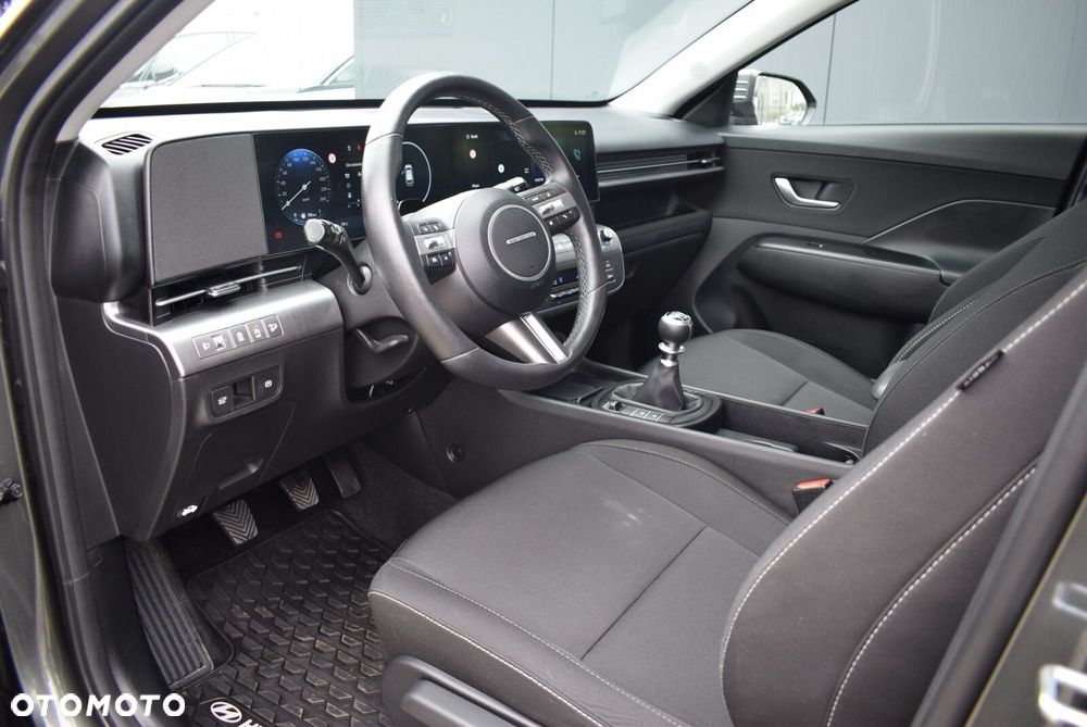 Hyundai Kona - 11