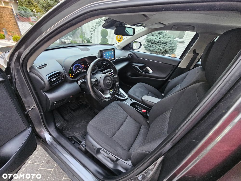 Toyota Yaris Cross Hybrid 1.5 Comfort - 17