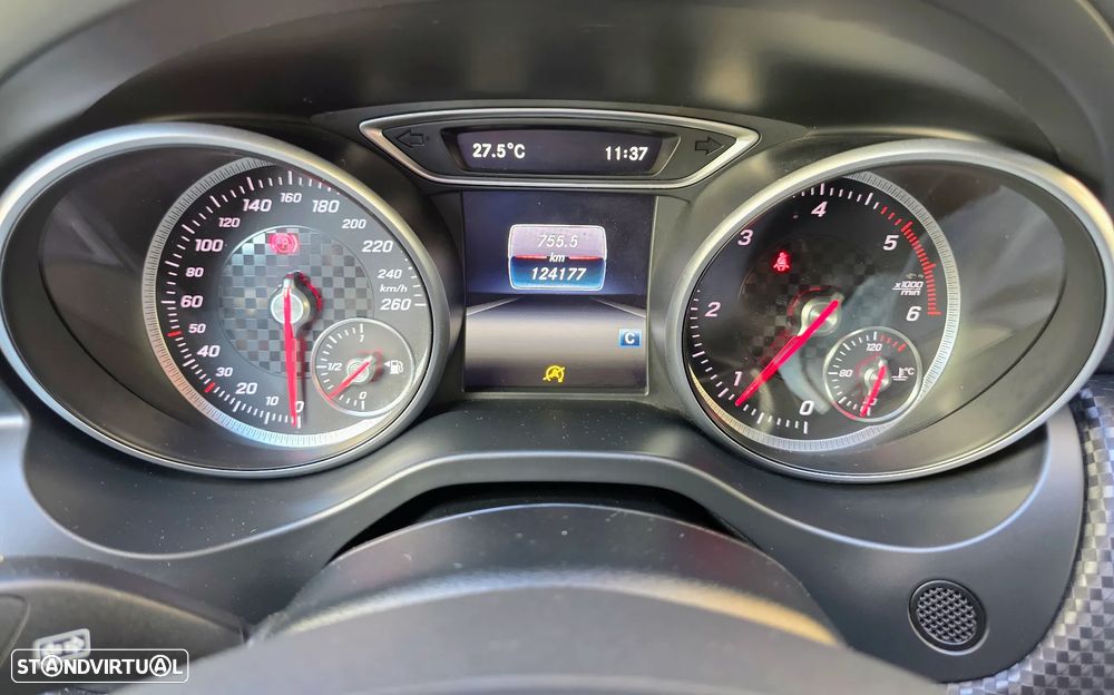 Mercedes-Benz A 180 d Urban - 27