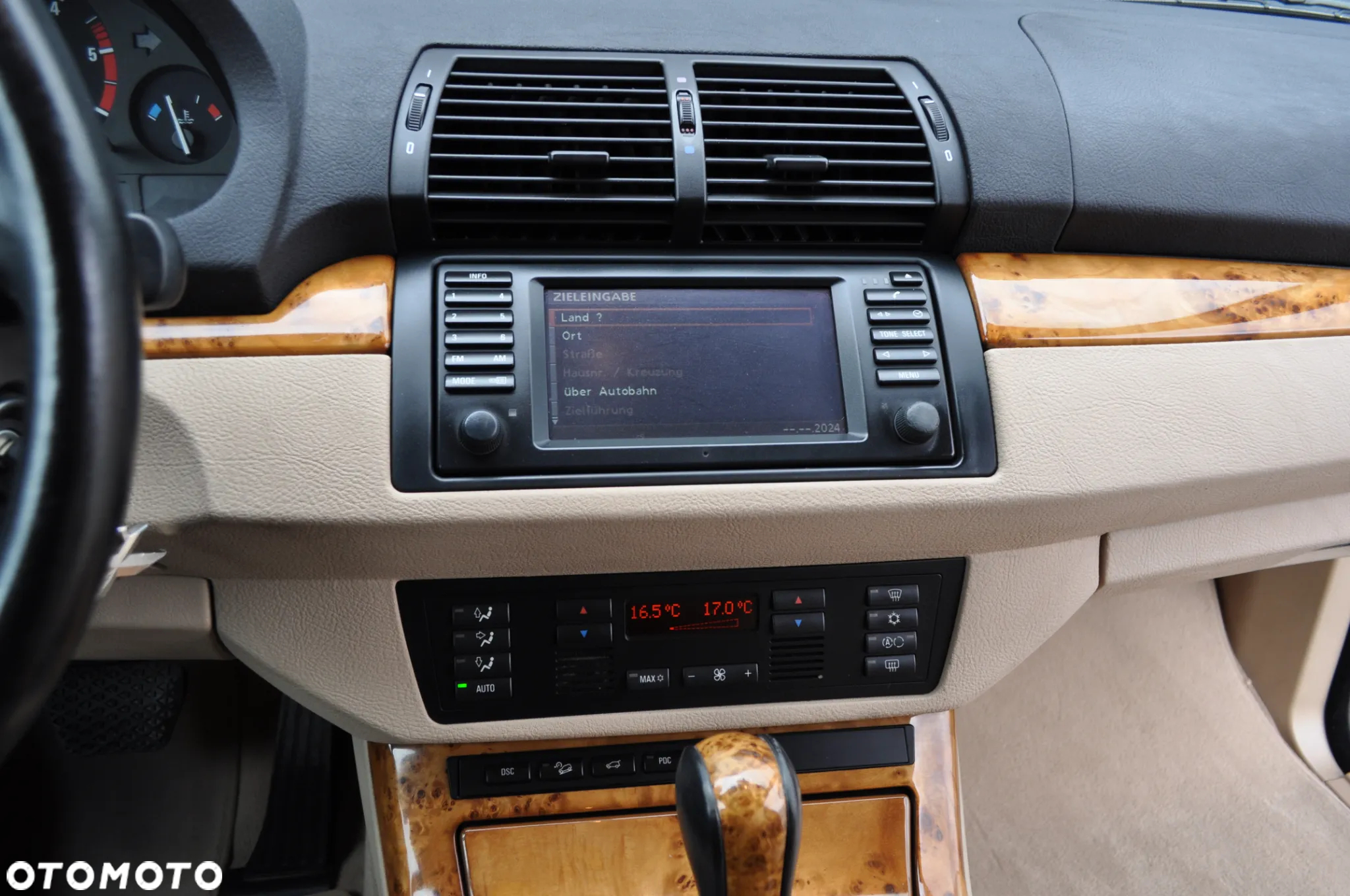 BMW X5 - 28