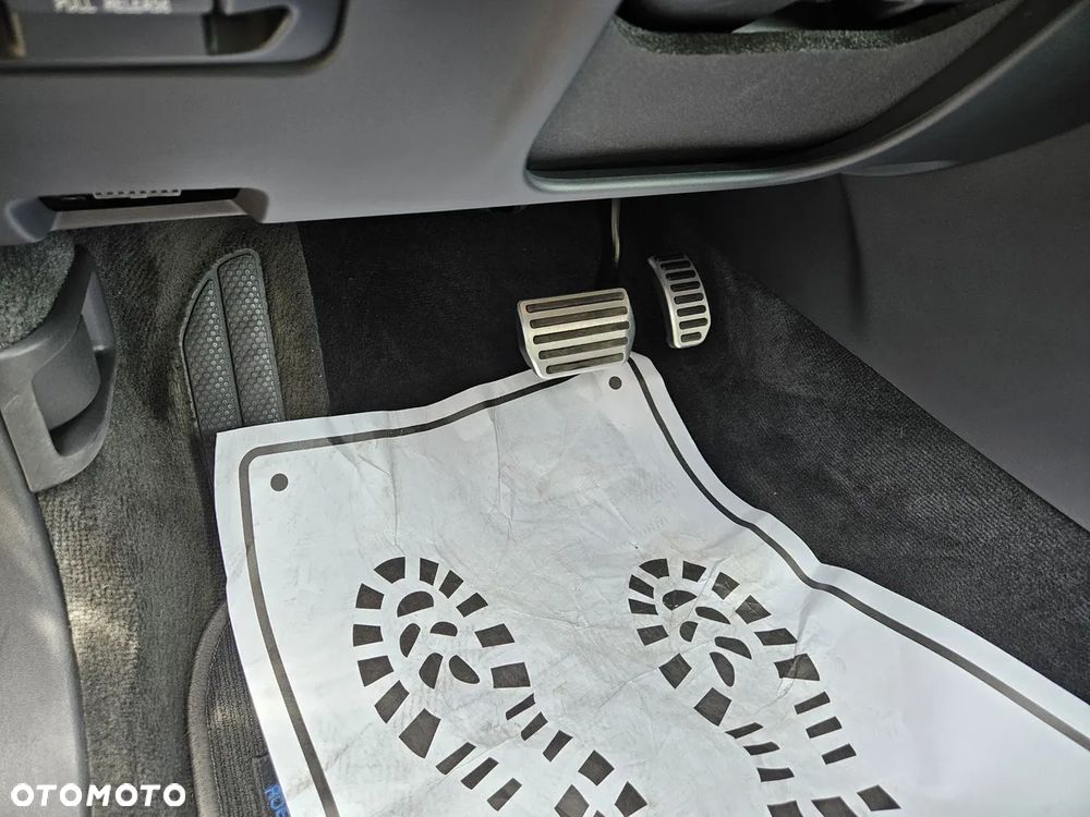 Volvo XC 60 D3 R Design - 31