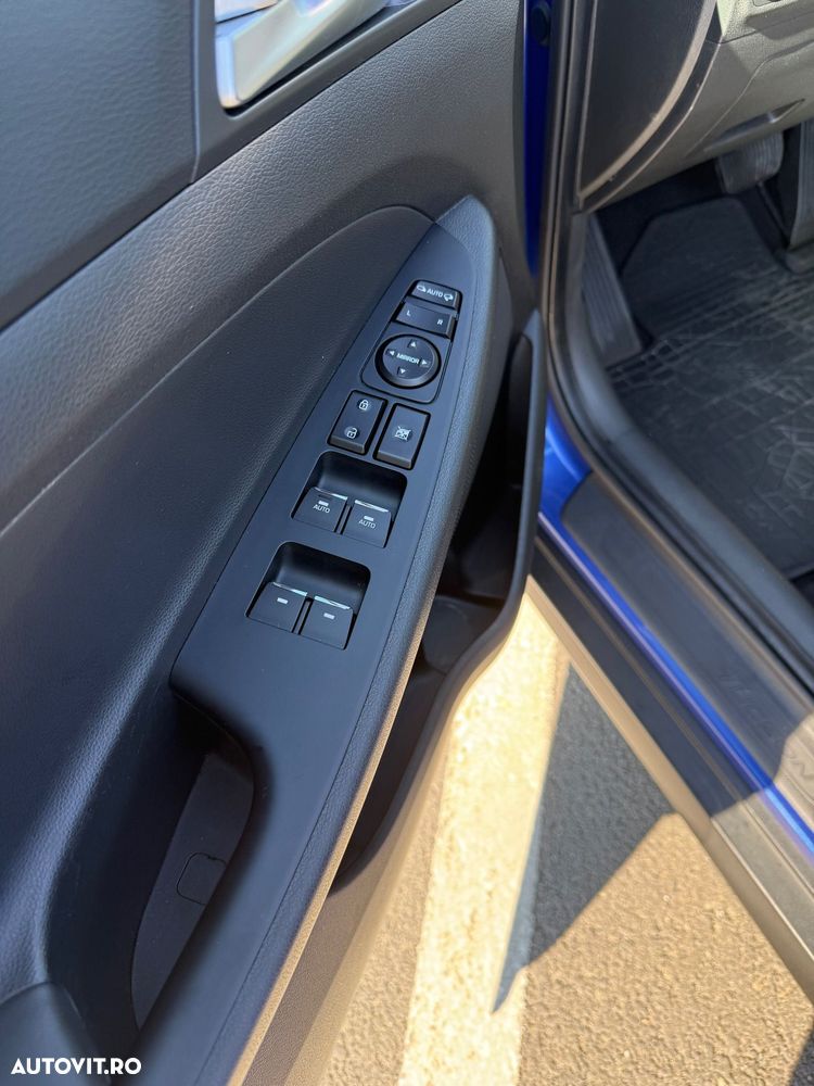 Hyundai Tucson - 25