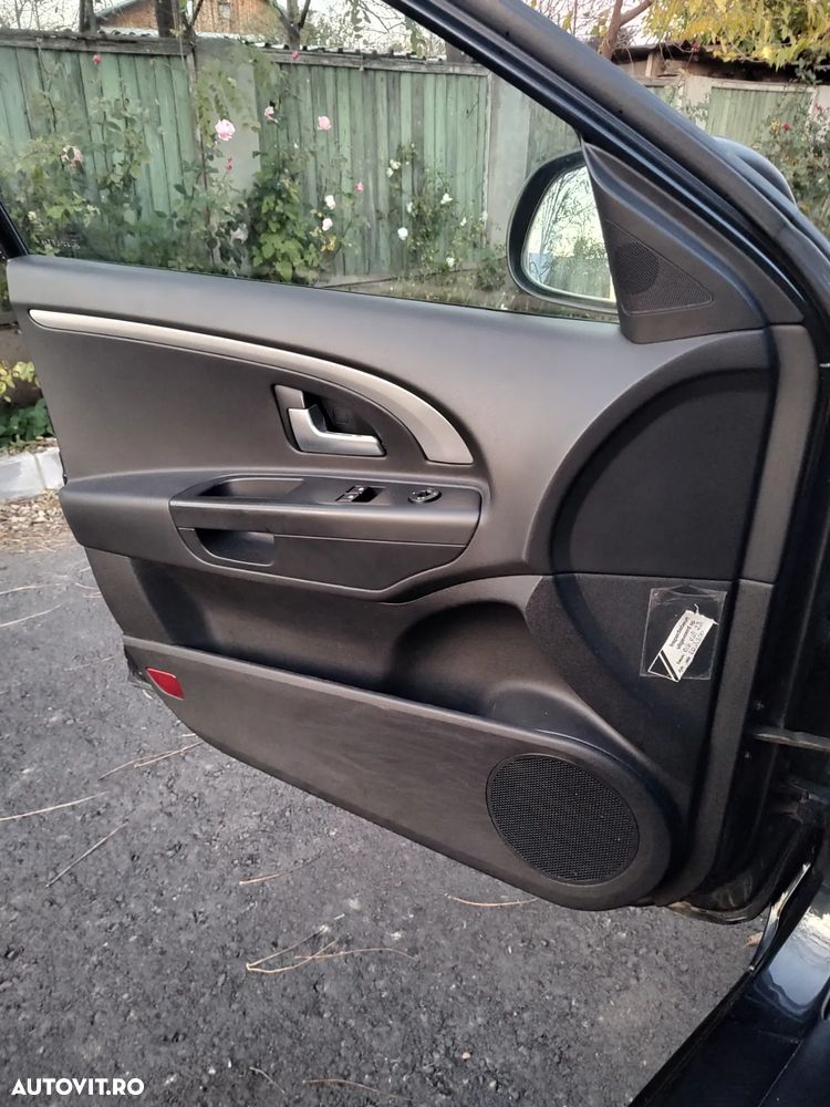 Kia Ceed 1.4 CVVT SW Edition 7 - 10