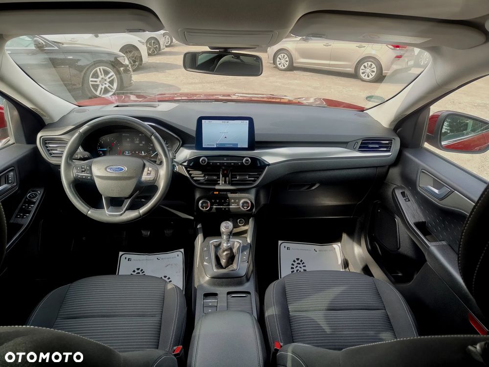 Ford Kuga - 9