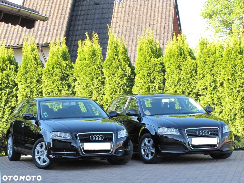 Audi A3 Sportback 1.6 Ambiente - 2