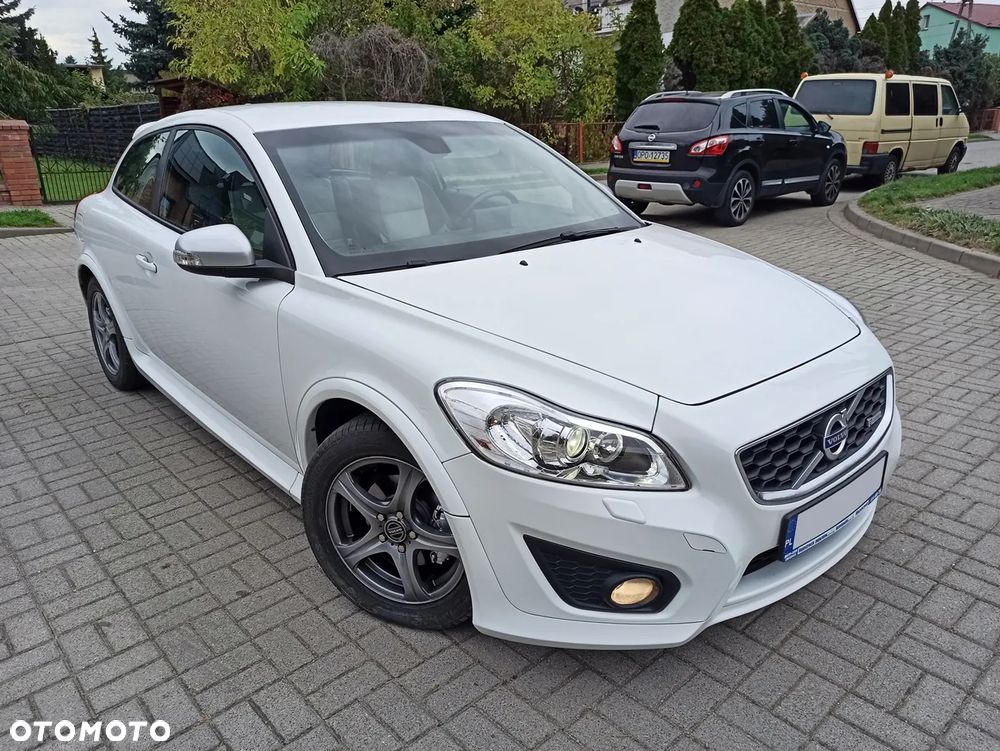 Volvo C30 2010 photo 2