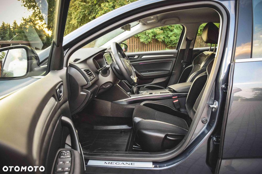 Renault Megane 1.2 Energy TCe Limited - 23