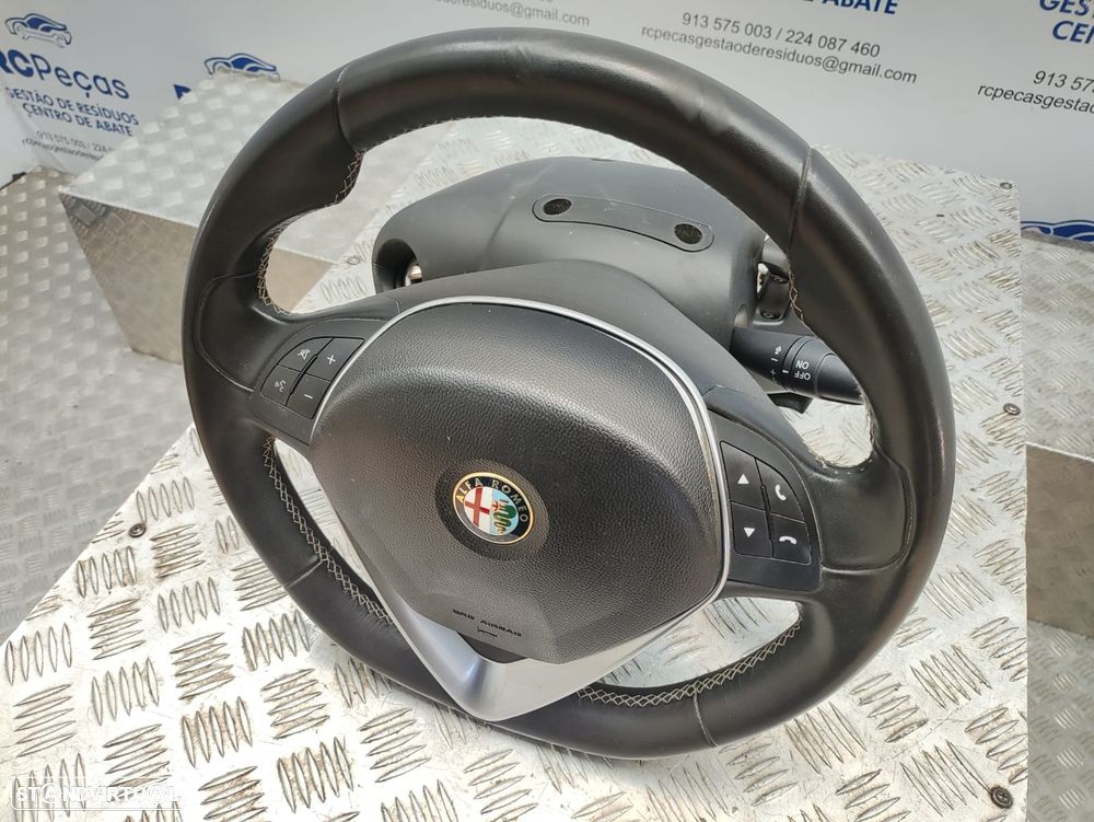 Volante Completo Flat Bottom Pele Costura Branca Alfa Romeo Giulietta - 6