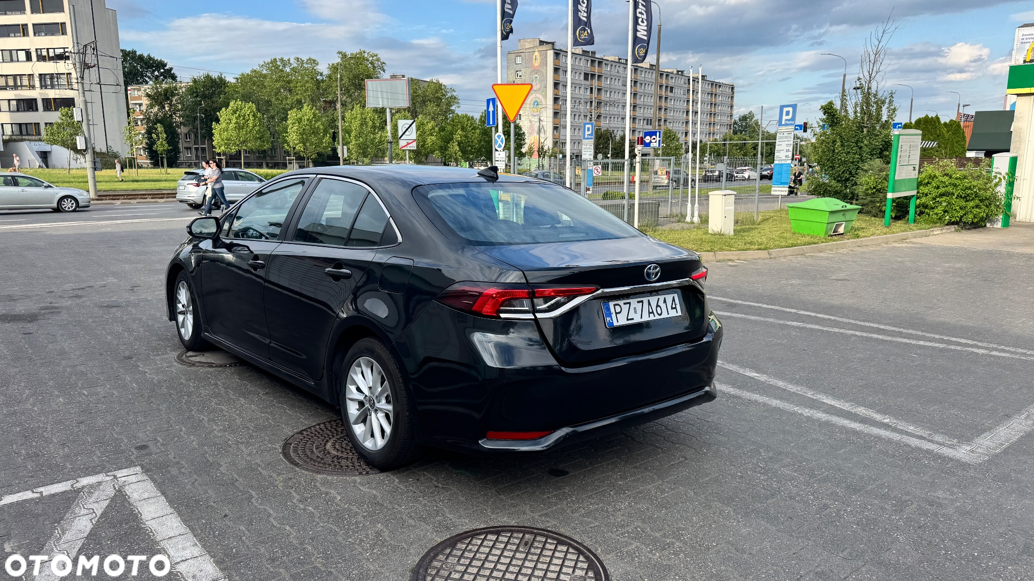 Toyota Corolla 1.8 Hybrid Active - 4