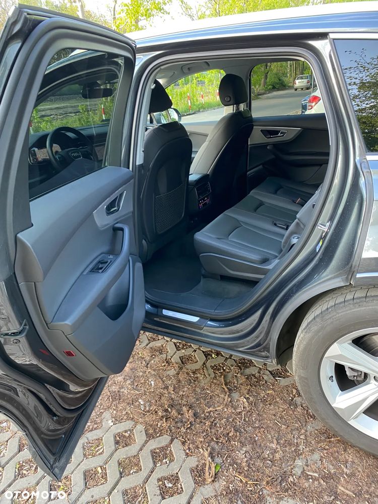 Audi Q7 - 12