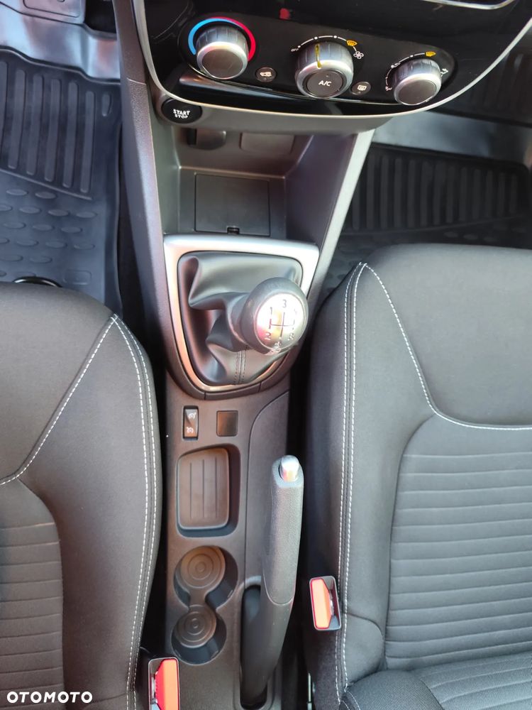 Renault Clio 1.2 16V 75 LIMITED - 18