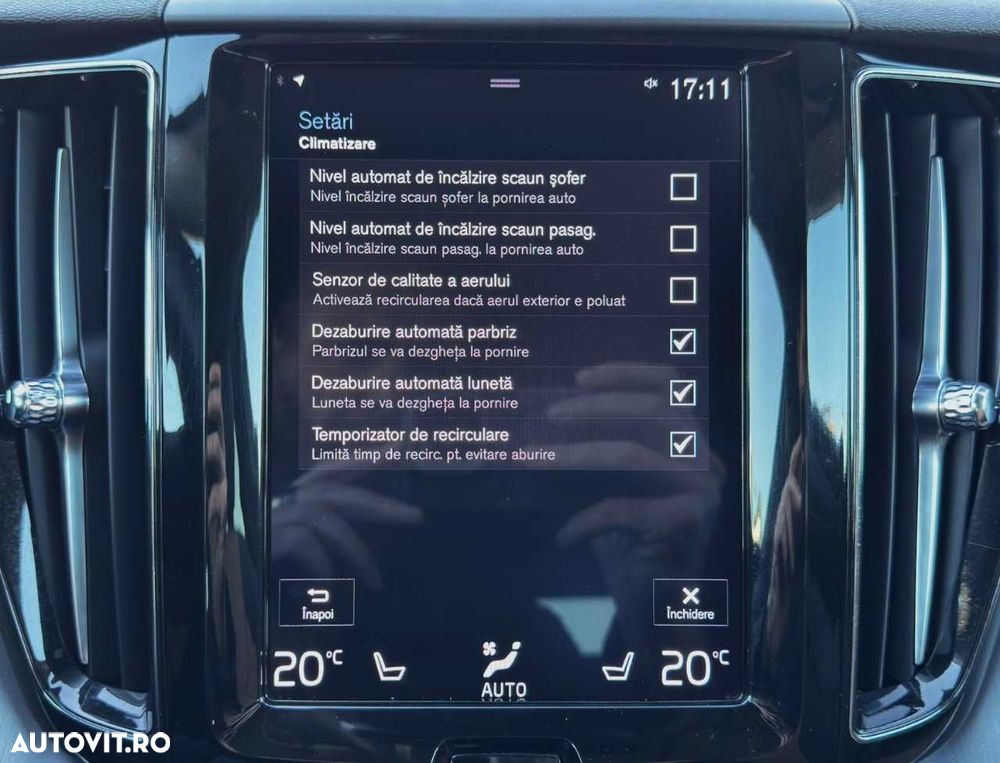 Volvo XC 60 D4 Momentum Pro - 32