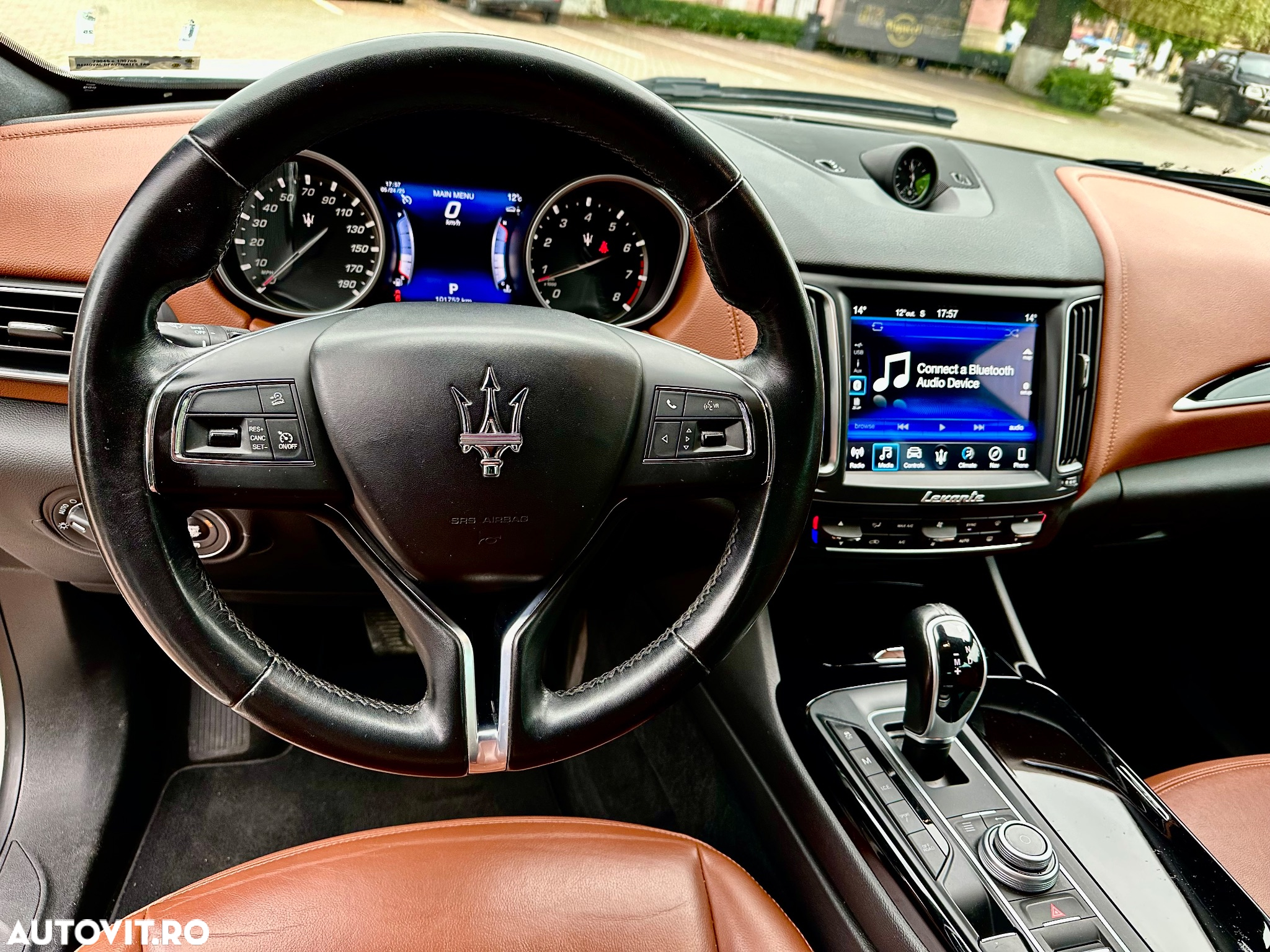 Maserati Levante Q4 Executive - 5