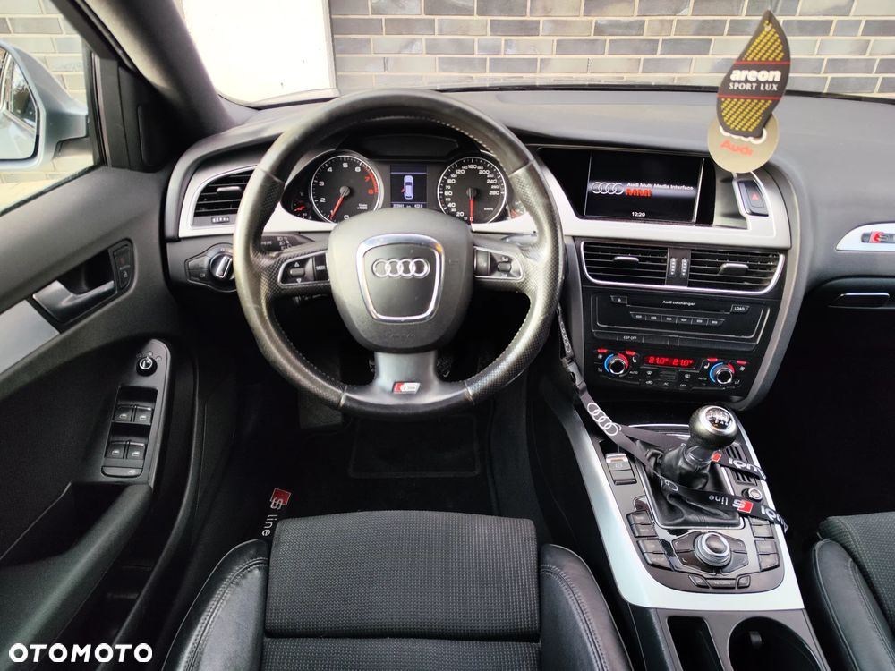 Audi A4 Avant 1.8 TFSI S line Sportpaket (plus) - 4