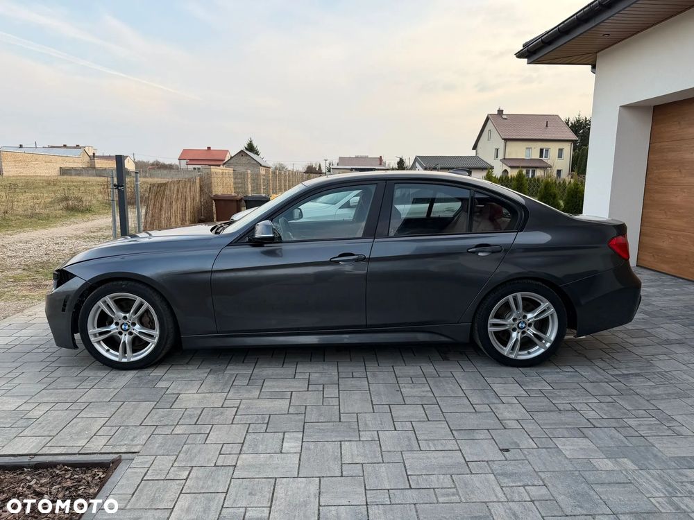 BMW Seria 3 335i - 5