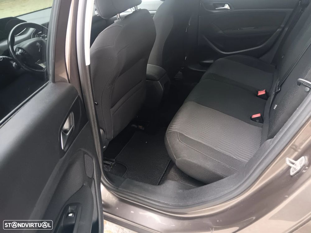 Peugeot 308 SW BlueHDi 120 Stop & Start Allure - 15