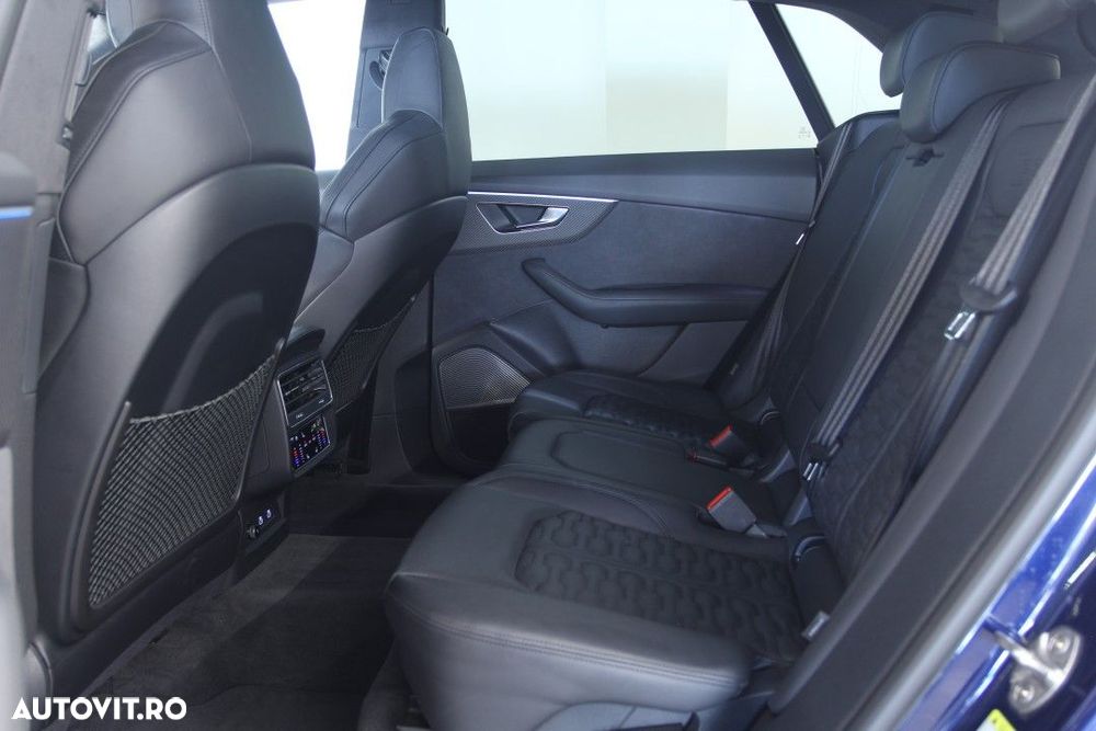 Audi RS Q8 4.0 TFSI quattro MHEV Tiptronic - 27