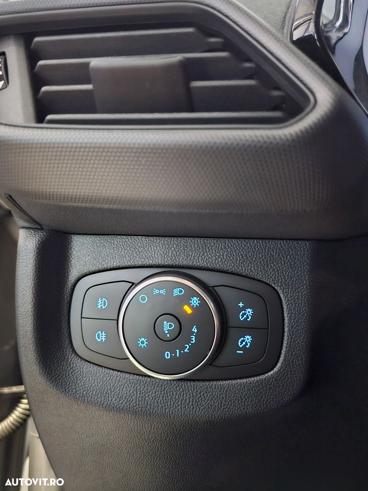 Ford Tourneo ver-standard - 13
