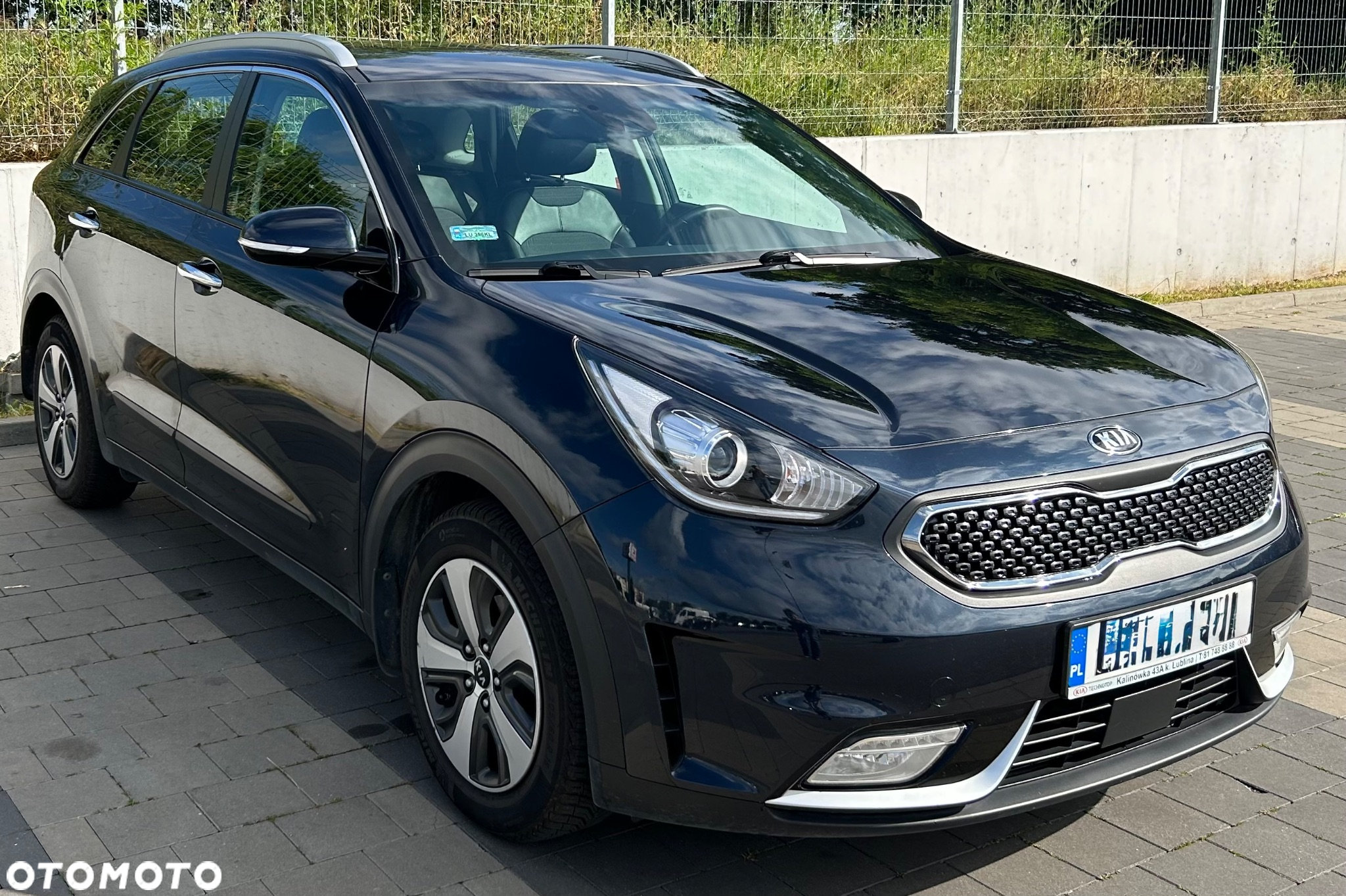 Kia Niro 1.6 GDI Hybrid L - 2