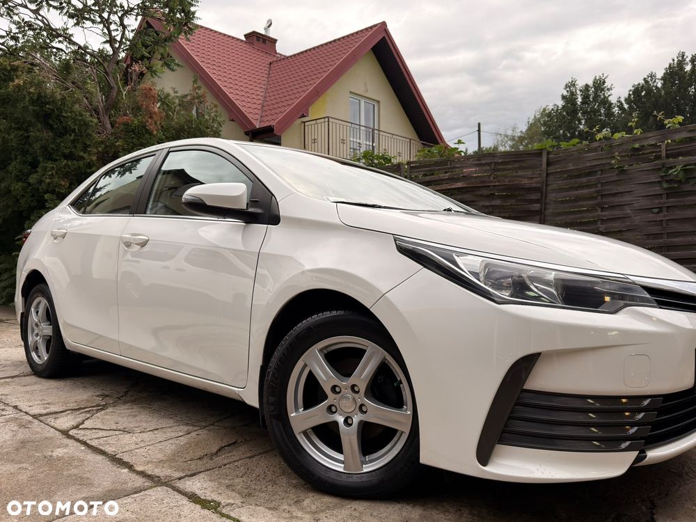 Toyota Corolla 1.4 D-4D Comfort - 13