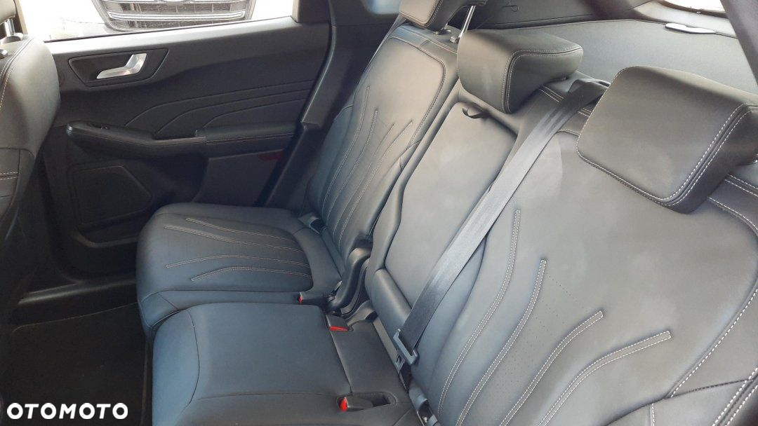 Ford Kuga - 15