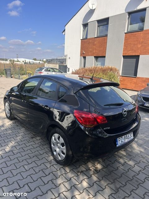 Opel Astra - 3