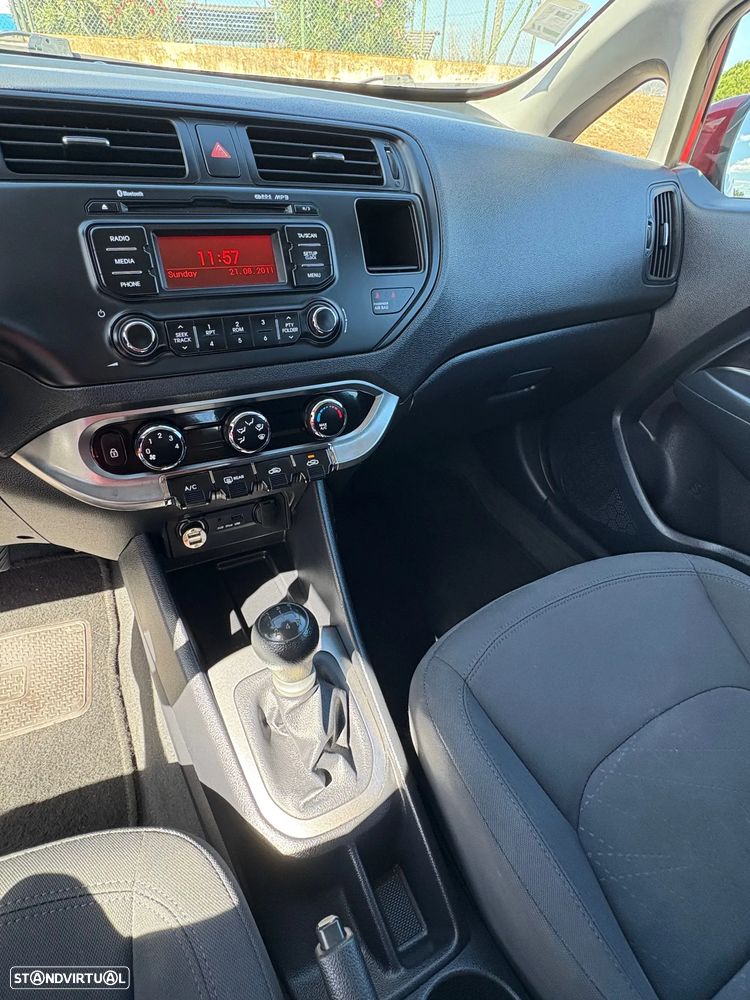 Kia Rio 1.2 CVVT EX - 19