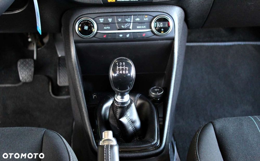 Ford Fiesta - 20