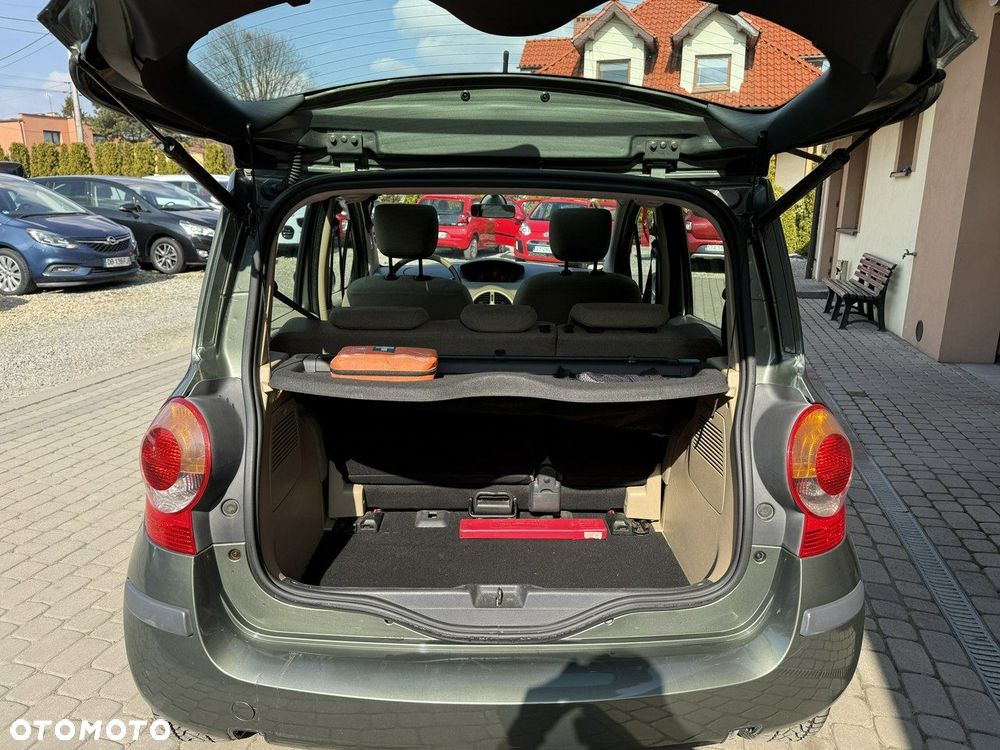 Renault Modus 1.6 16V Privilege - 25