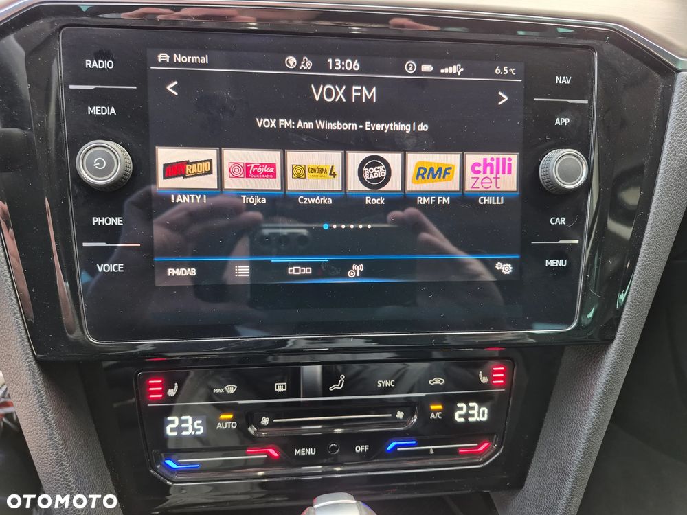 Volkswagen Passat 2.0 TDI EVO Elegance DSG - 12