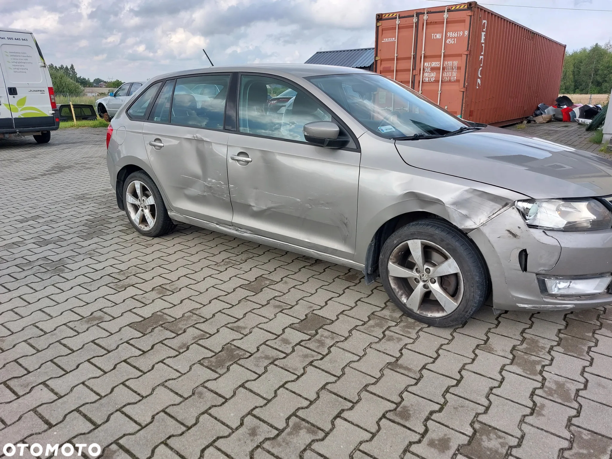 Skoda RAPID 1.2 TSI Ambition - 2