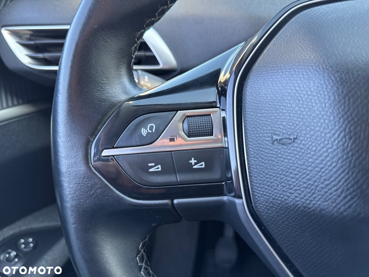 Peugeot 3008 - 16