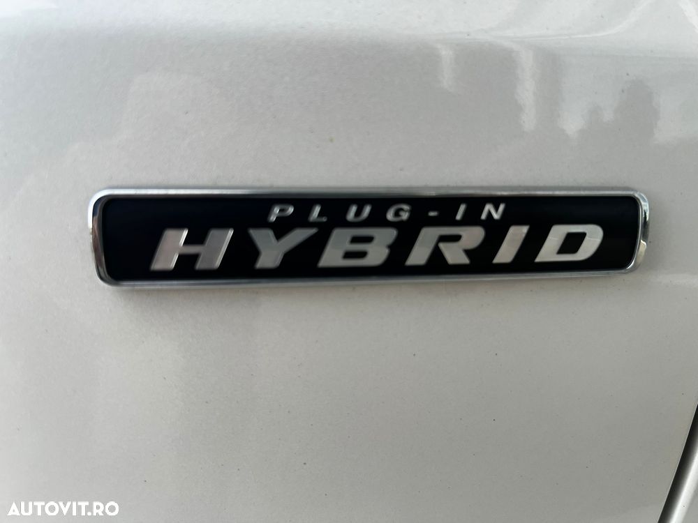 Ford Kuga 2.5 Duratec PHEV ST Line X - 25