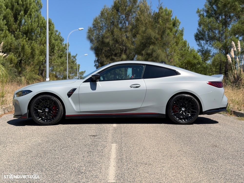 BMW M4 CSL - 12