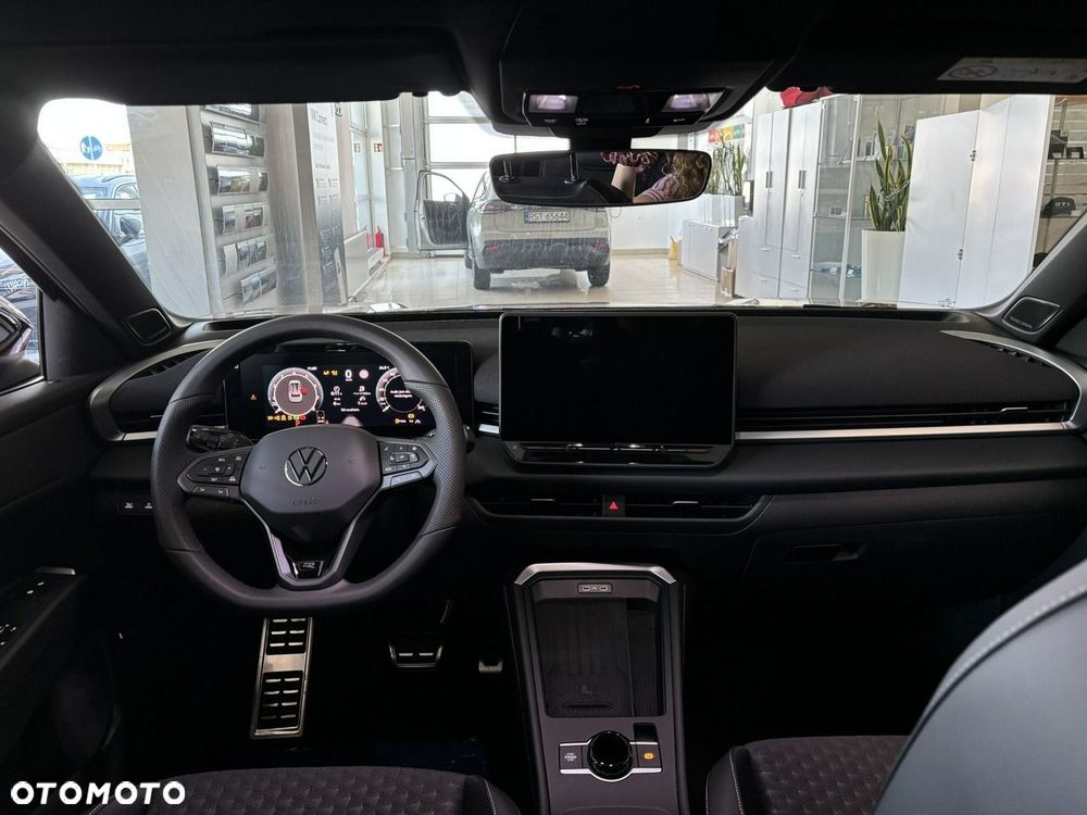 Volkswagen T-Roc 1.5 eTSI R-Line DSG - 18