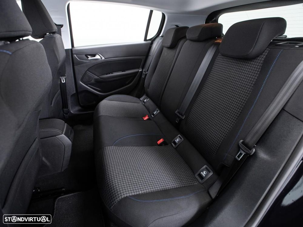 Peugeot 308 - 10