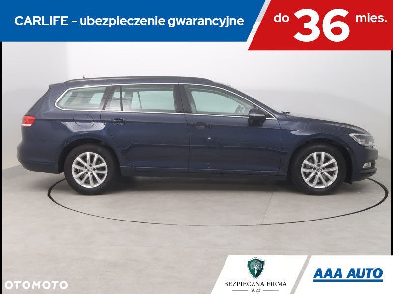 Volkswagen Passat - 7